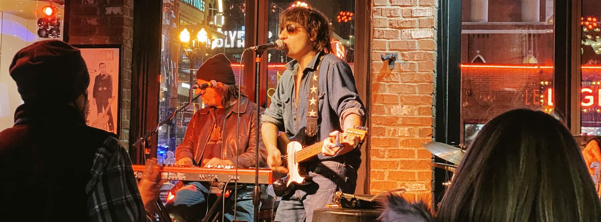 bar singer on guitar in Philadelphia